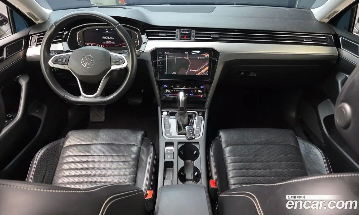 Volkswagen Passat 2022 2.0 автомат (гидро), фото 10 Volkswagen Passat 2022 2.0 автомат (гидро), фото 10