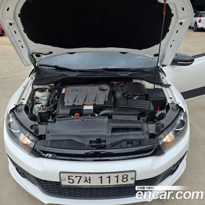Volkswagen Scirocco 2012 2.0 автомат (гидро), фото 19 Volkswagen Scirocco 2012 2.0 автомат (гидро), фото 19