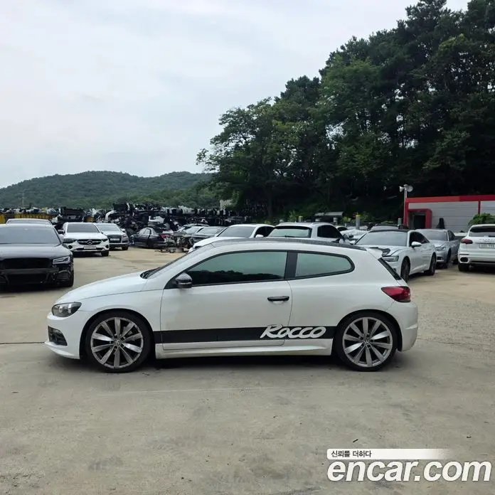 Volkswagen Scirocco 2012 2.0 автомат (гидро), фото 4 Volkswagen Scirocco 2012 2.0 автомат (гидро), фото 4
