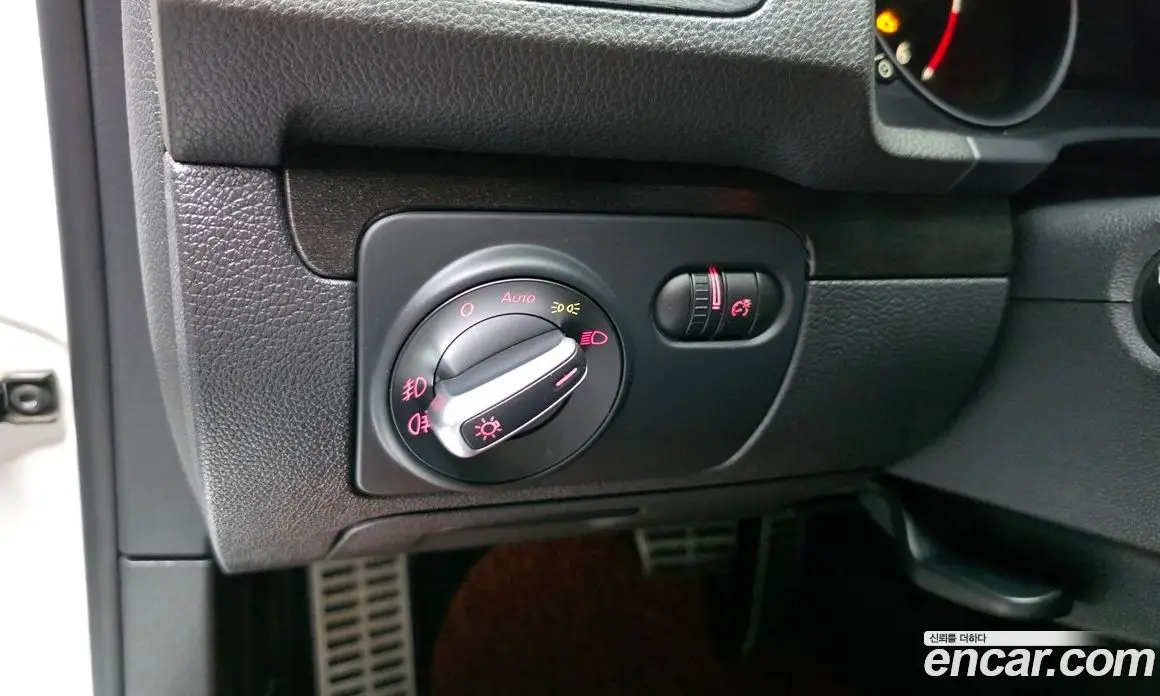Volkswagen Scirocco 2015 2.0 автомат (гидро), фото 17