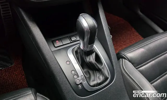 Volkswagen Scirocco 2015 2.0 автомат (гидро), миниатюра 9