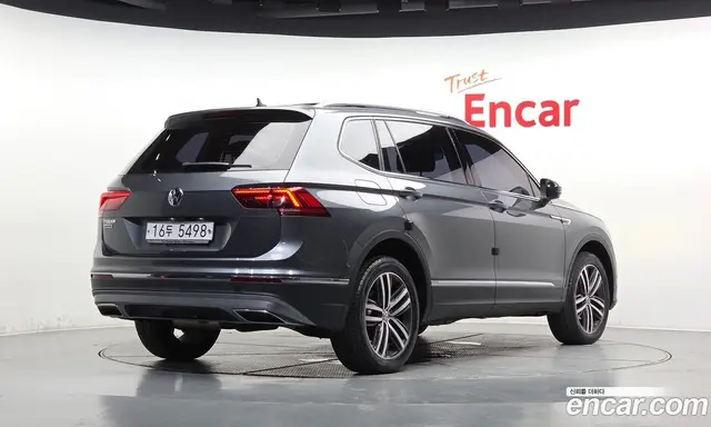Volkswagen Tiguan 2018 2.0 автомат (гидро), миниатюра 2