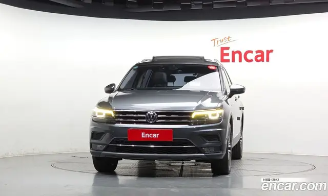 Volkswagen Tiguan 2018 2.0 автомат (гидро), миниатюра 3