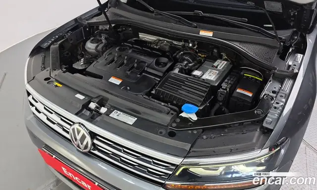 Volkswagen Tiguan 2018 2.0 автомат (гидро), миниатюра 6