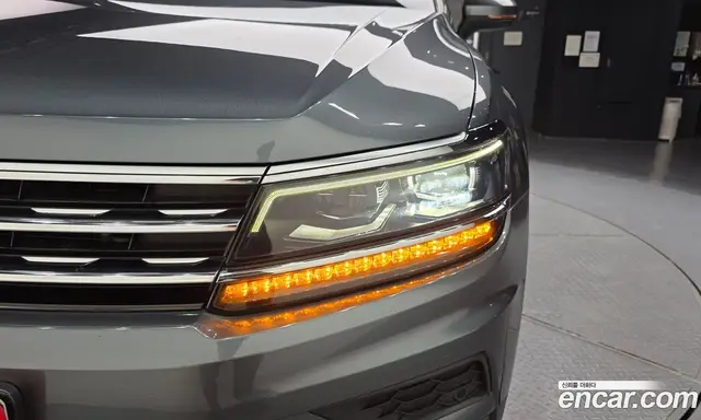 Volkswagen Tiguan 2018 2.0 автомат (гидро), миниатюра 8