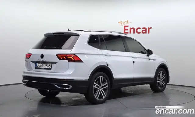 Volkswagen Tiguan 2022 2.0 автомат (гидро), миниатюра 2
