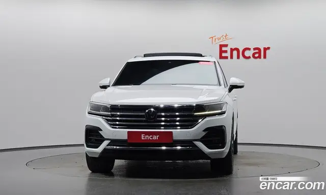 Volkswagen Touareg 2020 3.0 автомат (гидро), миниатюра 2