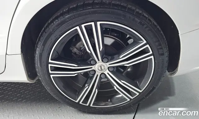 Volvo S60 2020 2.0 автомат (гидро), миниатюра 7 Volvo S60 2020 2.0 автомат (гидро), миниатюра 7