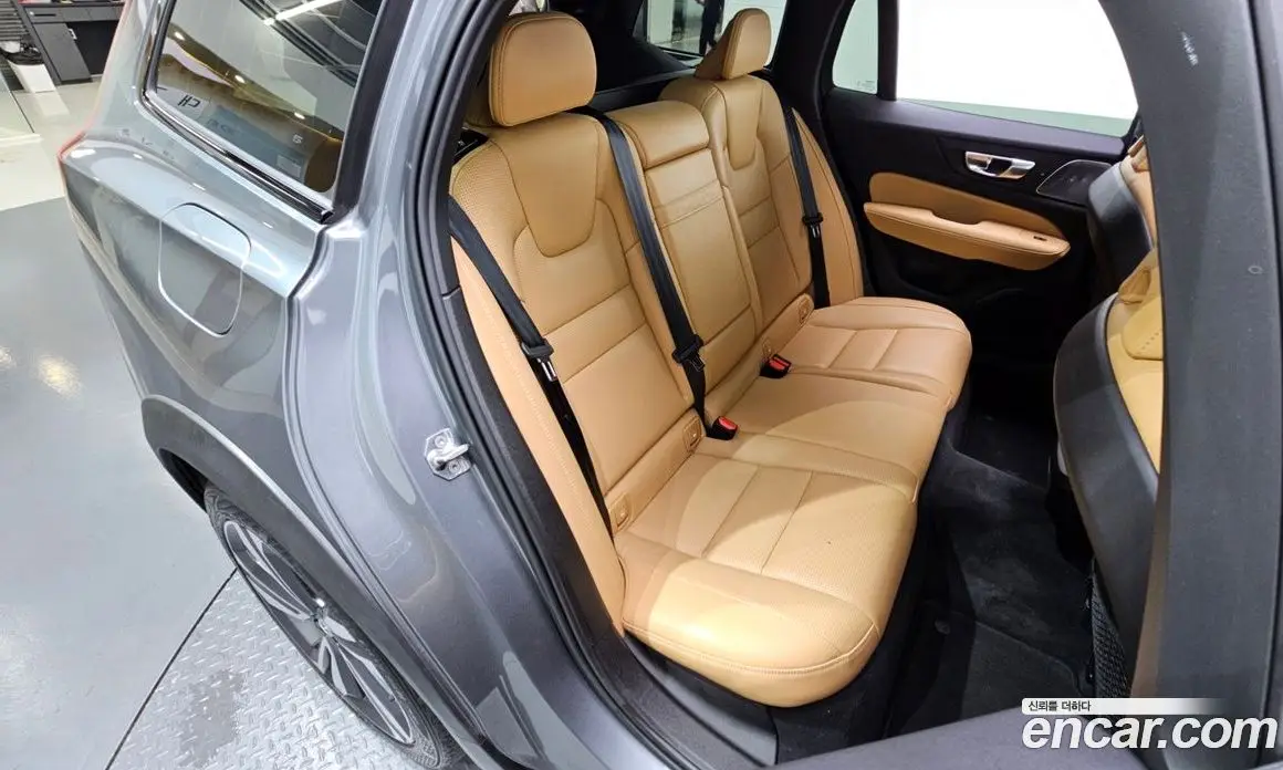Volvo V60 2020 2.0 автомат (гидро), фото 17 Volvo V60 2020 2.0 автомат (гидро), фото 17