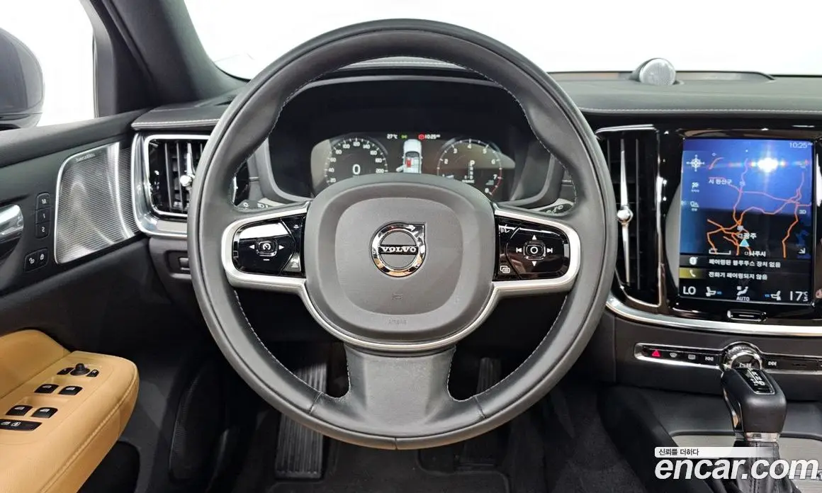 Volvo V60 2020 2.0 автомат (гидро), фото 19 Volvo V60 2020 2.0 автомат (гидро), фото 19