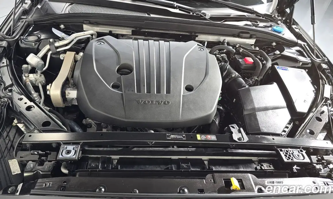 Volvo V60 2023 2.0 автомат (гидро), фото 6