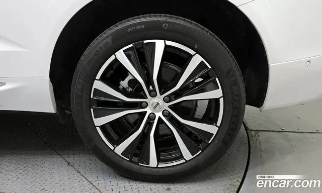 Volvo XC60 2023 2.0 автомат (гидро), миниатюра 7 Volvo XC60 2023 2.0 автомат (гидро), миниатюра 7