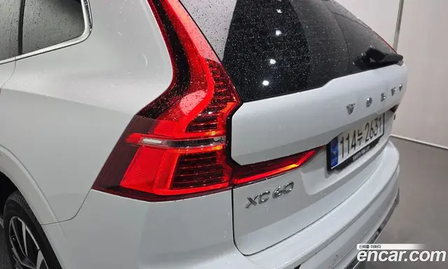 Volvo XC60 2023 2.0 автомат (гидро), миниатюра 9 Volvo XC60 2023 2.0 автомат (гидро), миниатюра 9