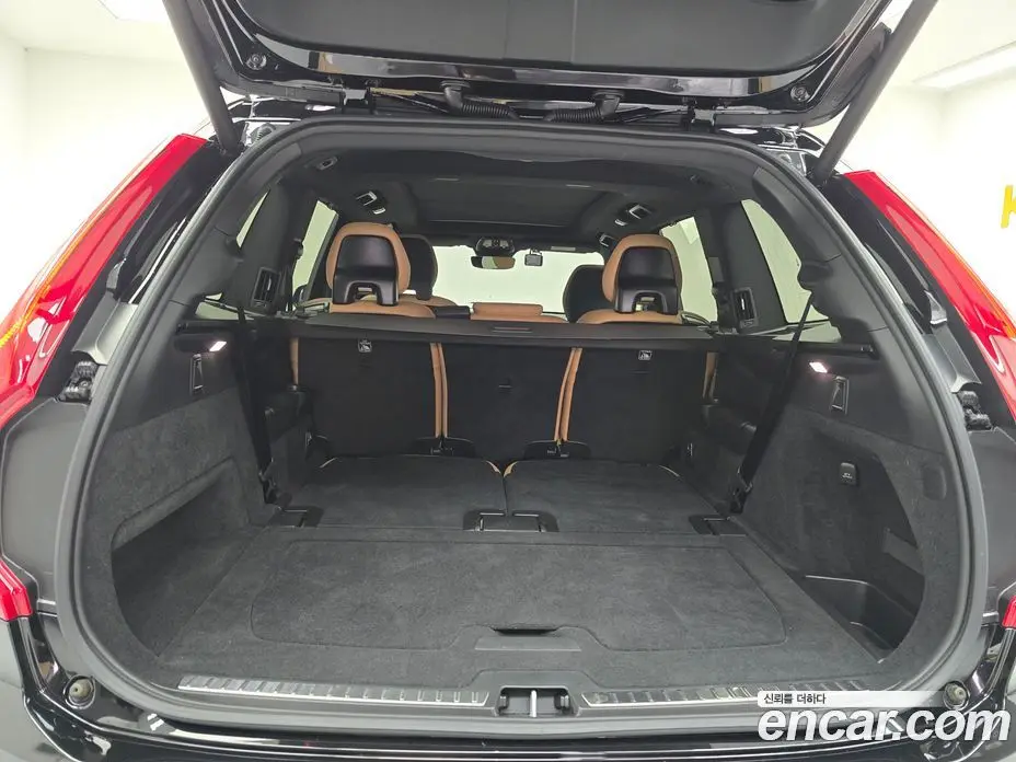 Volvo XC90 2024 2.0 автомат (гидро), фото 20 Volvo XC90 2024 2.0 автомат (гидро), фото 20