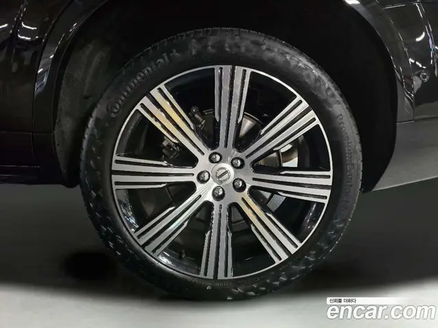 Volvo XC90 2024 2.0 автомат (гидро), миниатюра 6 Volvo XC90 2024 2.0 автомат (гидро), миниатюра 6