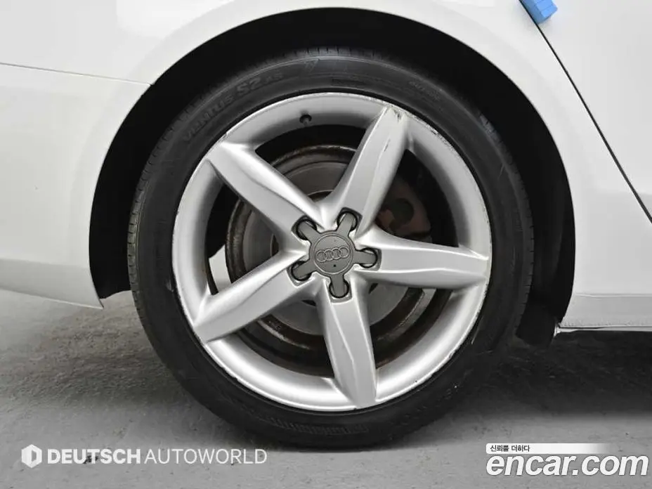 Audi A4 2012 2.0 автомат (гидро), фото 5 Audi A4 2012 2.0 автомат (гидро), фото 5