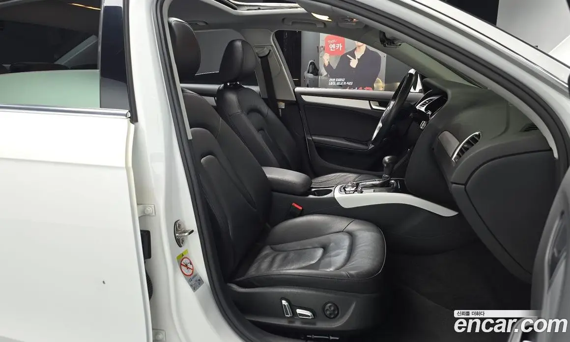 Audi A4 2015 2.0 автомат (гидро), фото 16