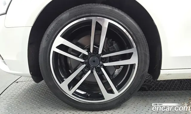 Audi A4 2015 2.0 автомат (гидро), миниатюра 4