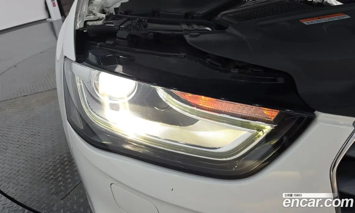 Audi A4 2015 2.0 автомат (гидро), фото 7