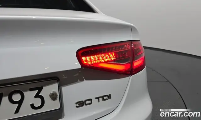 Audi A4 2015 2.0 автомат (гидро), миниатюра 8