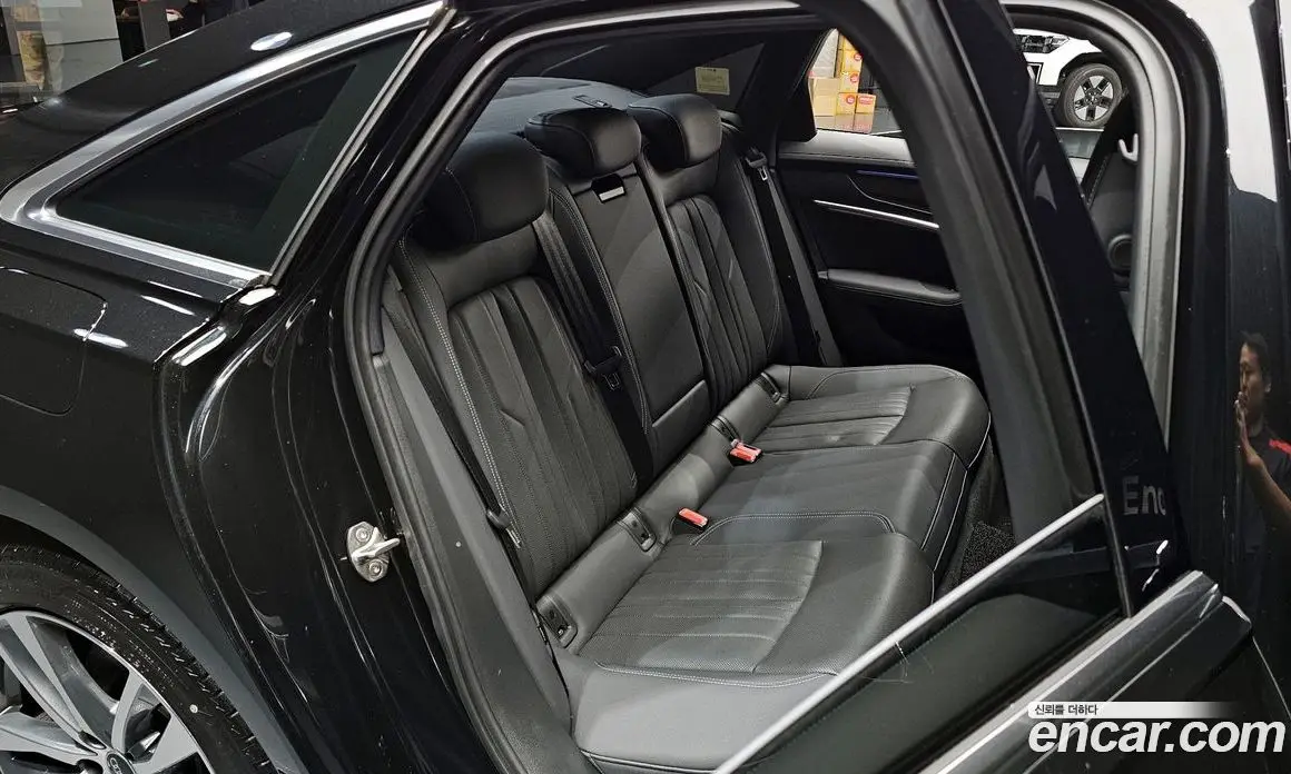 Audi A6 2021 3.0 автомат (гидро), фото 15 Audi A6 2021 3.0 автомат (гидро), фото 15