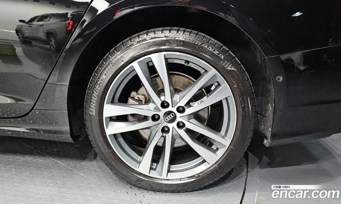 Audi A6 2021 3.0 автомат (гидро), фото 6 Audi A6 2021 3.0 автомат (гидро), фото 6