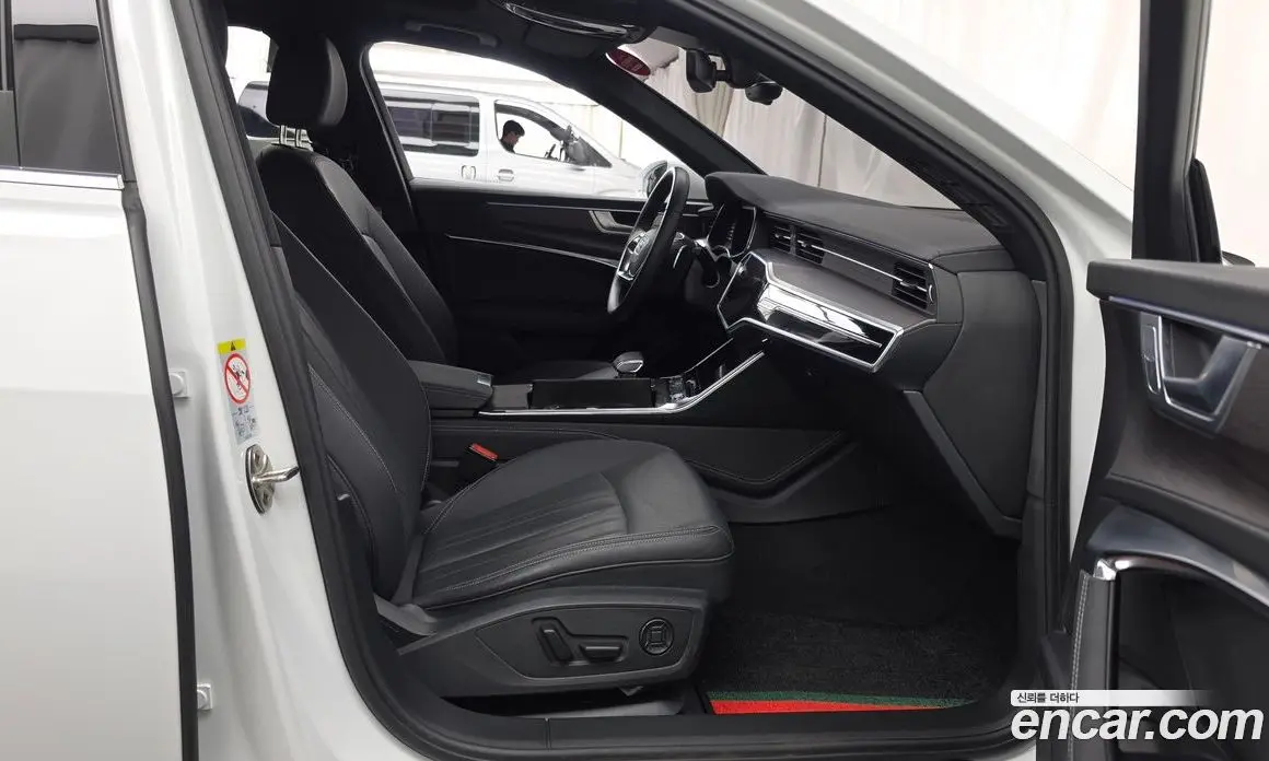 Audi A6 2023 3.0 автомат (гидро), фото 17 Audi A6 2023 3.0 автомат (гидро), фото 17