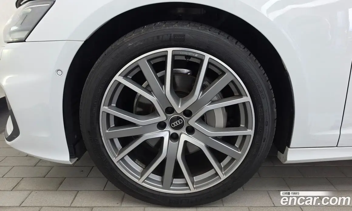 Audi A6 2023 3.0 автомат (гидро), фото 5 Audi A6 2023 3.0 автомат (гидро), фото 5