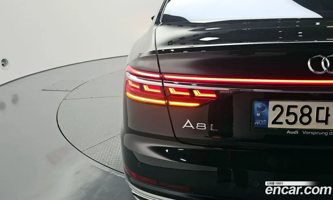 Audi A8 2021 3.0 автомат (гидро), фото 9 Audi A8 2021 3.0 автомат (гидро), фото 9