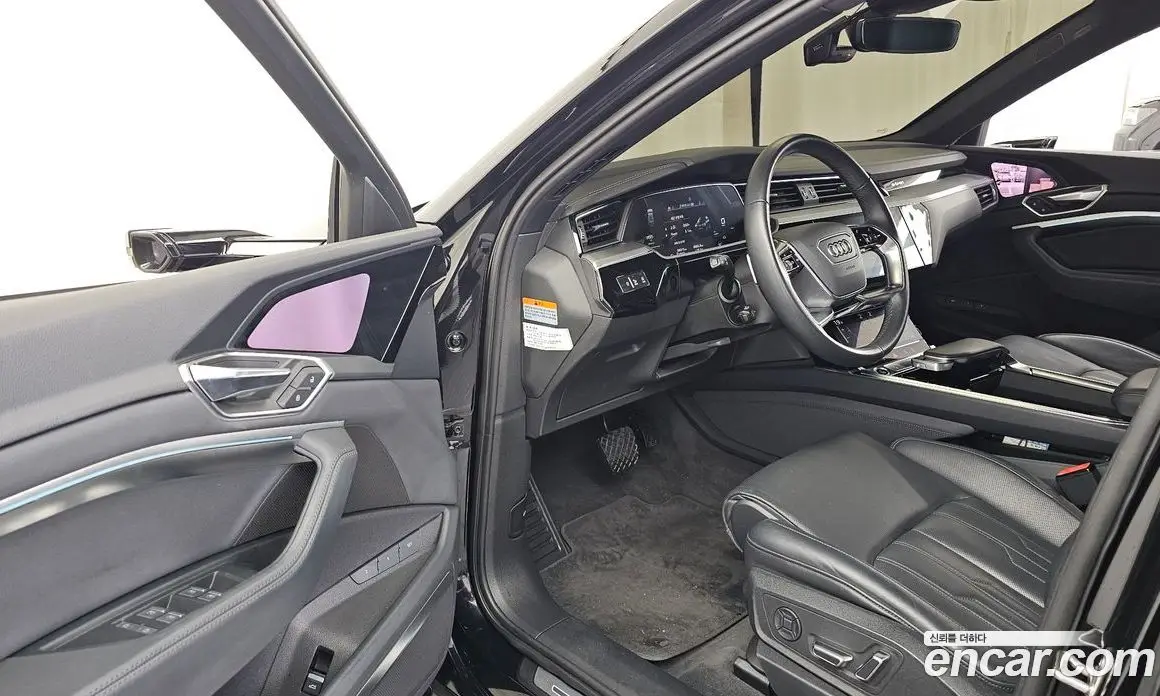 Audi e-tron 2022 0.2 автомат (гидро), фото 13