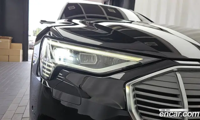 Audi e-tron 2022 0.2 автомат (гидро), миниатюра 8