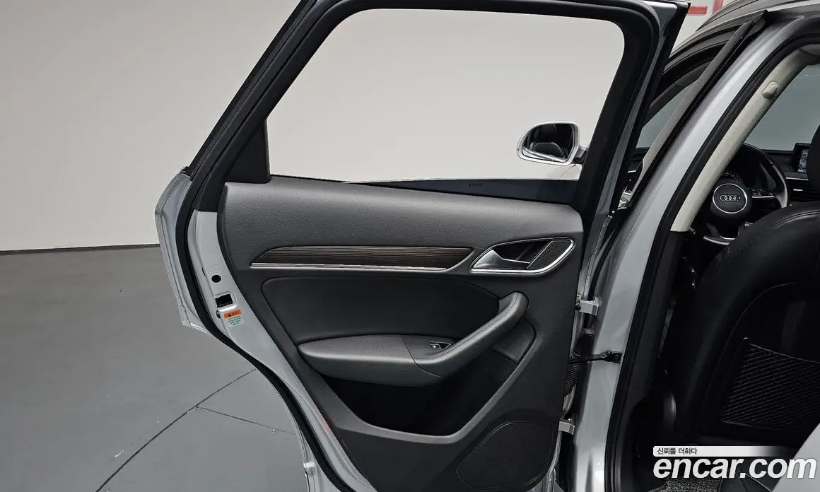 Audi Q3 2013 2.0 автомат (гидро), фото 14