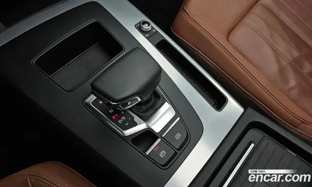 Audi Q5 2023 2.0 автомат (гидро), миниатюра 12