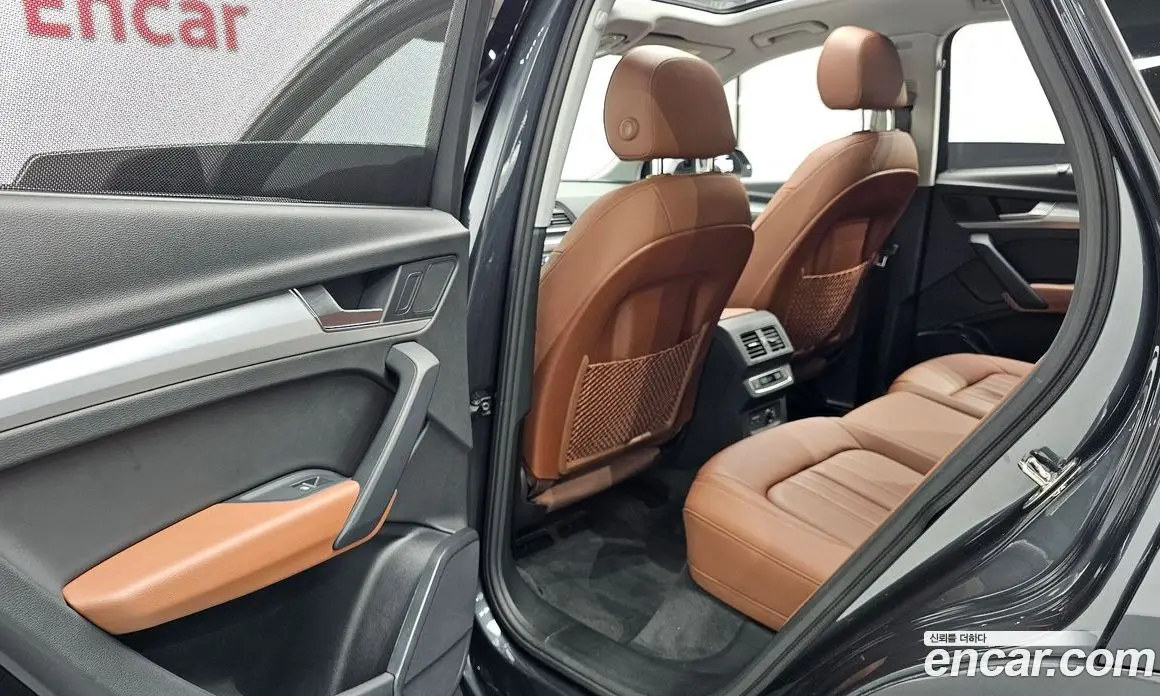 Audi Q5 2023 2.0 автомат (гидро), фото 16