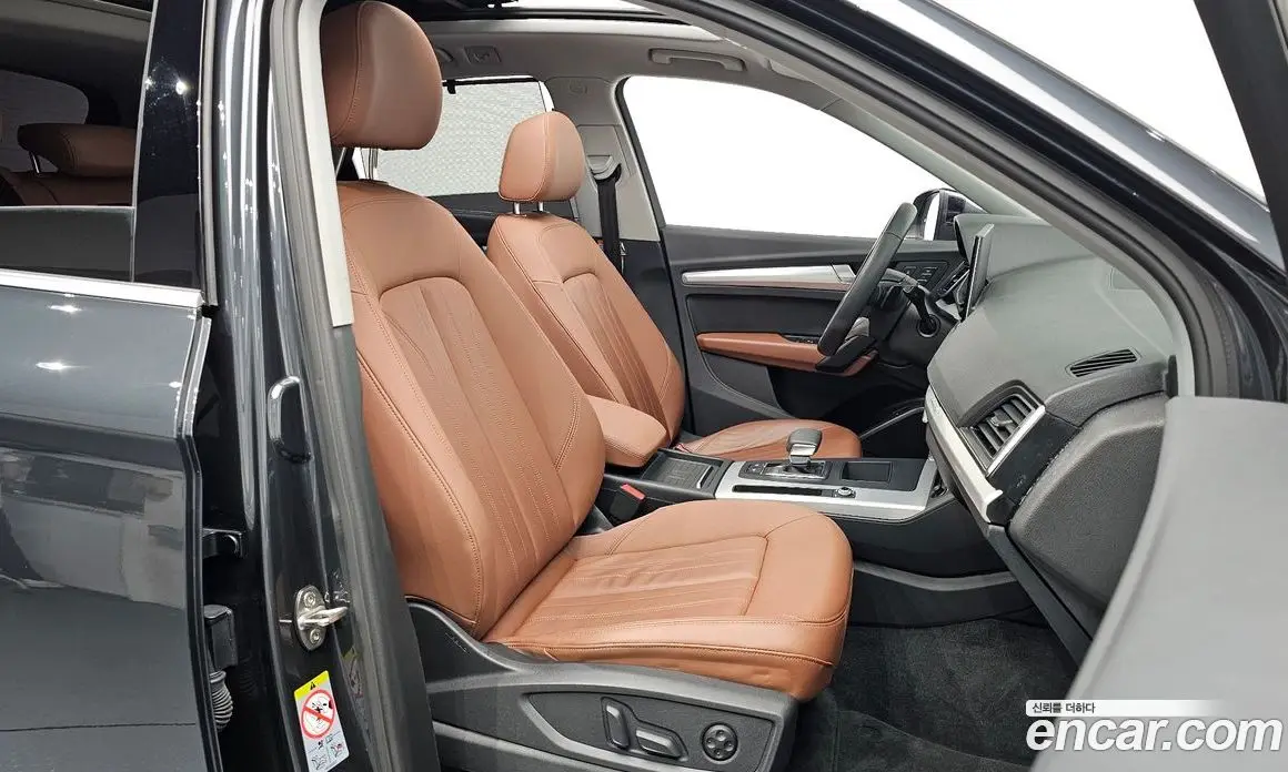 Audi Q5 2023 2.0 автомат (гидро), фото 17