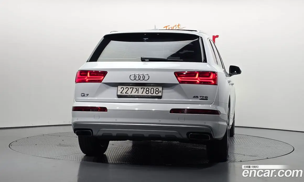 Audi Q7 2019 2.0 автомат (гидро), фото 4