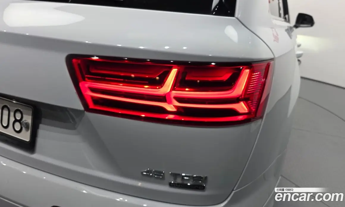 Audi Q7 2019 2.0 автомат (гидро), фото 9