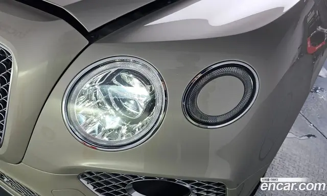 Bentley Bentayga 2018 6.0 автомат (гидро), миниатюра 7
