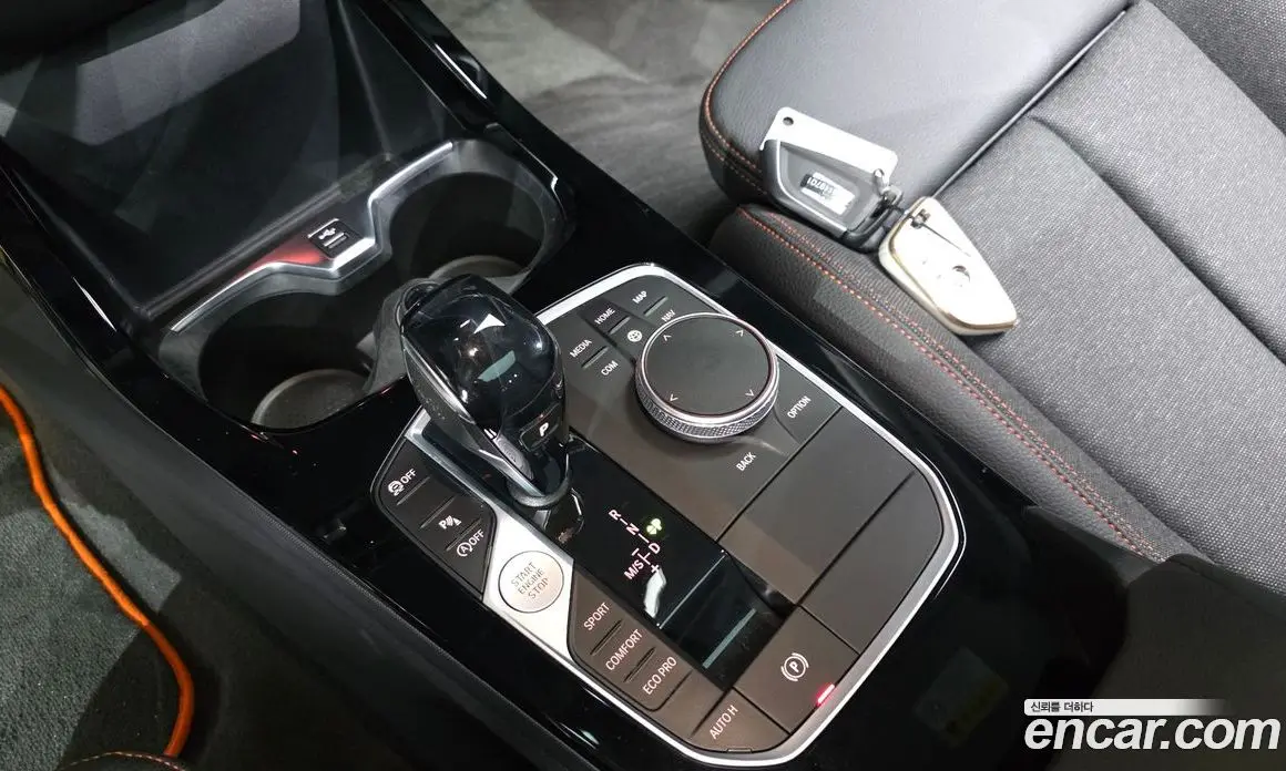 BMW 1 серия 2020 2.0 автомат (гидро), фото 12