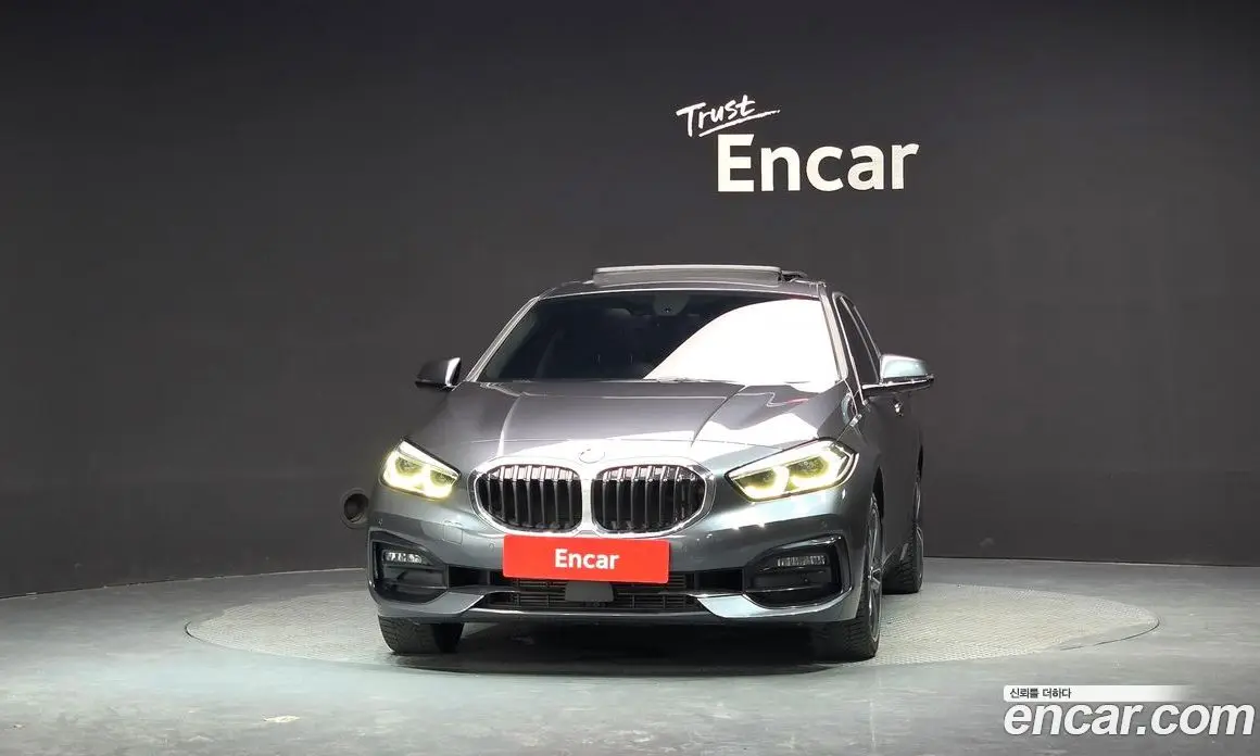 BMW 1 серия 2020 2.0 автомат (гидро), фото 3