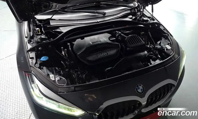 BMW 1 серия 2020 2.0 автомат (гидро), миниатюра 6
