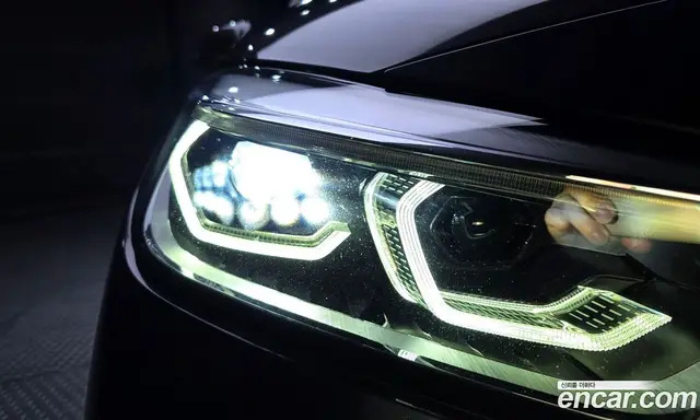 BMW 1 серия 2020 2.0 автомат (гидро), миниатюра 8