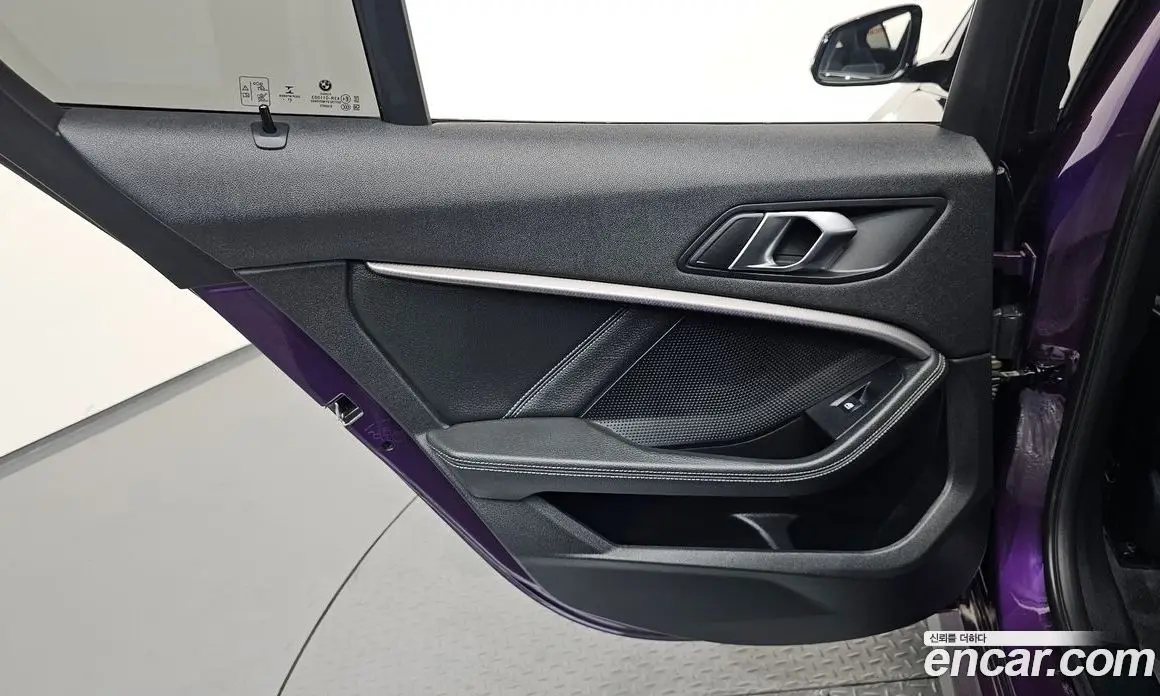 BMW 1 серия 2022 2.0 автомат (гидро), фото 15