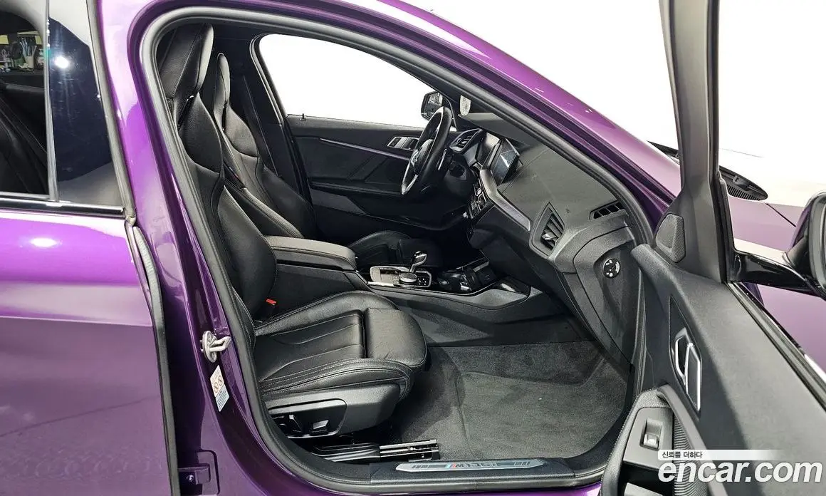 BMW 1 серия 2022 2.0 автомат (гидро), фото 16