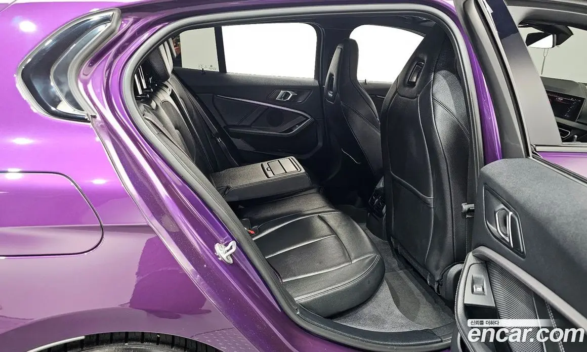 BMW 1 серия 2022 2.0 автомат (гидро), фото 17