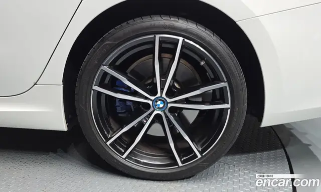 BMW 3 серия 2023 2.0 автомат (гидро), миниатюра 7