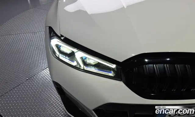BMW 3 серия 2023 2.0 автомат (гидро), миниатюра 8