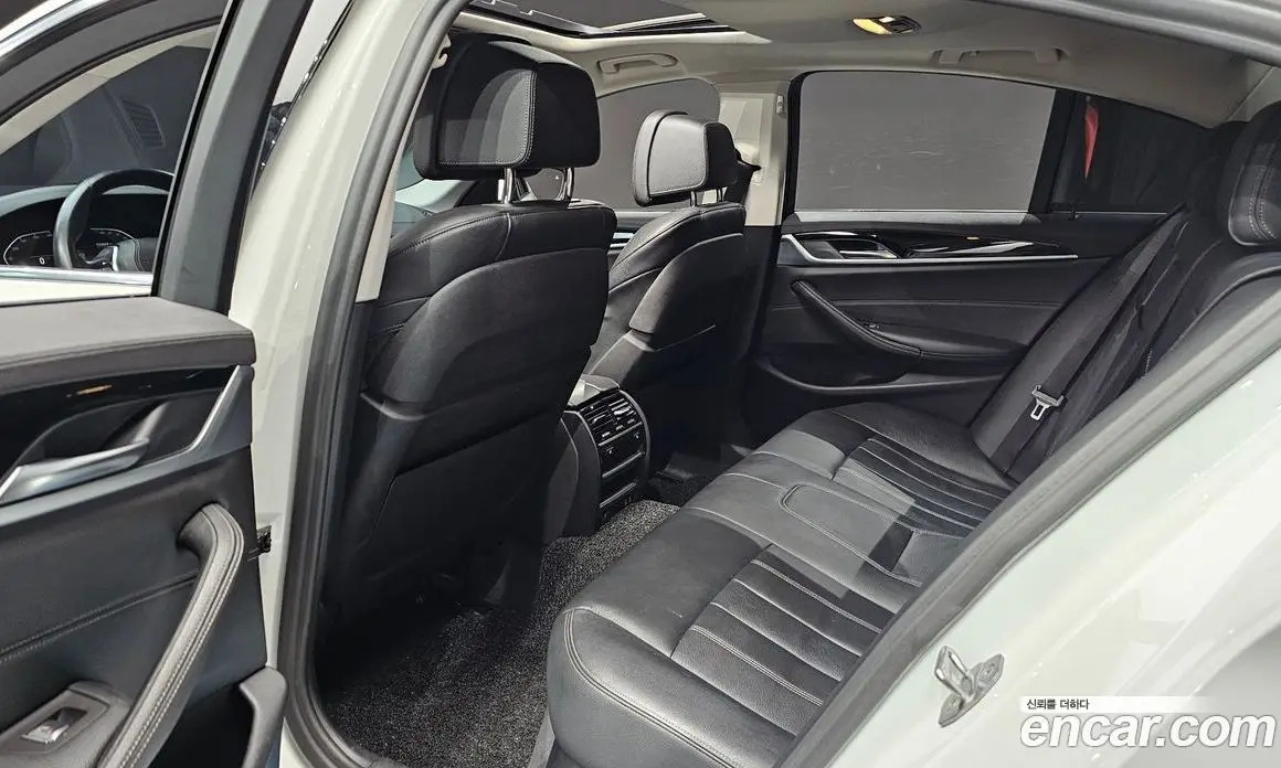 BMW 5 серия 2019 2.0 автомат (гидро), фото 17 BMW 5 серия 2019 2.0 автомат (гидро), фото 17