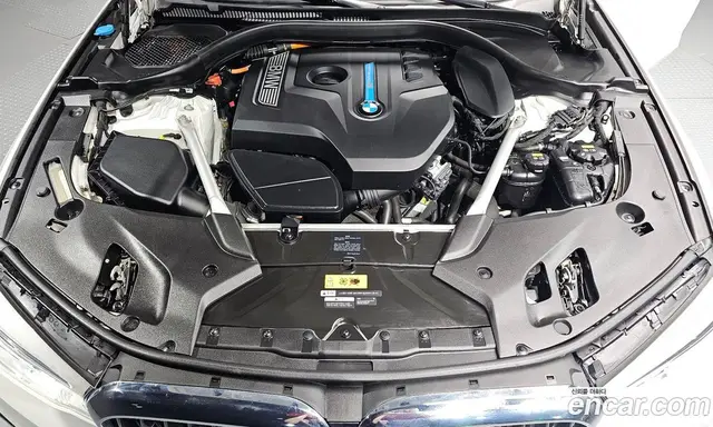 BMW 5 серия 2019 2.0 автомат (гидро), миниатюра 5 BMW 5 серия 2019 2.0 автомат (гидро), миниатюра 5