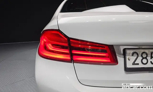 BMW 5 серия 2019 2.0 автомат (гидро), миниатюра 8 BMW 5 серия 2019 2.0 автомат (гидро), миниатюра 8